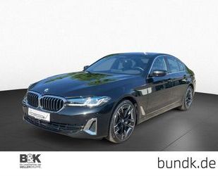 BMW BMW 530d xdRIVE Bluetooth HUD Navi Vollleder Klima Gebrauchtwagen