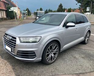 BMW SQ7 