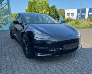 Tesla Model 3 Gebrauchtwagen