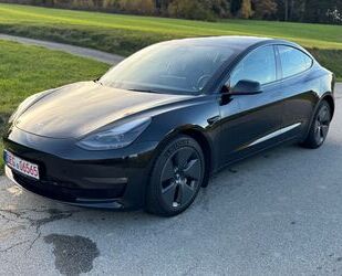 Tesla Model 3 Gebrauchtwagen