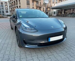 Tesla Model 3 Gebrauchtwagen