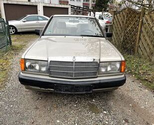 Mercedes-Benz 190 Gebrauchtwagen