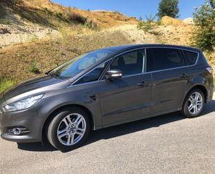 Ford S-Max Gebrauchtwagen