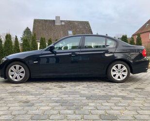 BMW BMW 320i 170 PS HU/AU 12/2025 Gebrauchtwagen