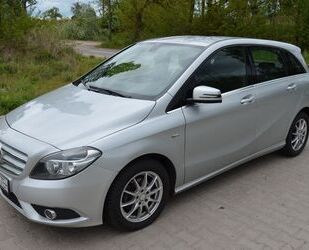 Mercedes-Benz B 180 Gebrauchtwagen