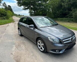 Mercedes-Benz B 180 Gebrauchtwagen