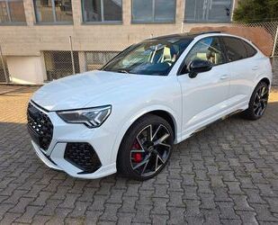 Audi RSQ3 Gebrauchtwagen