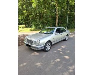 Mercedes-Benz E 300 Gebrauchtwagen