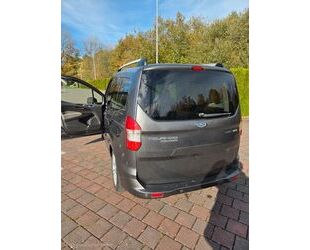 Ford Tourneo Courier Gebrauchtwagen