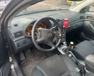 Toyota Avensis Gebrauchtwagen