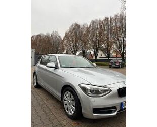BMW BMW BMW 116i Sport Line 03/12 - TÜV bis 04/2025 Gebrauchtwagen