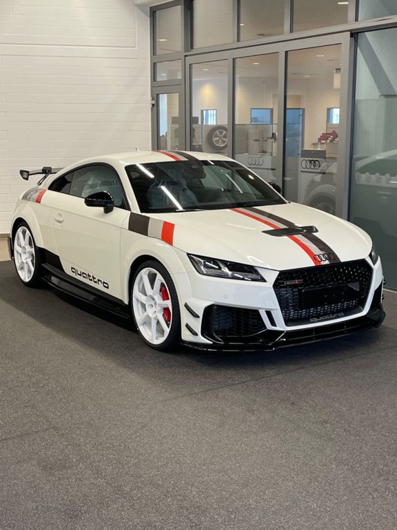TT RS