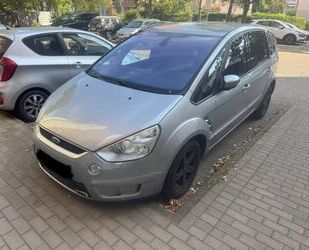 Ford S-Max Gebrauchtwagen