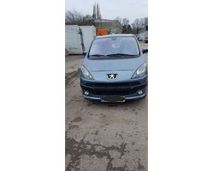 Peugeot 1007 Gebrauchtwagen