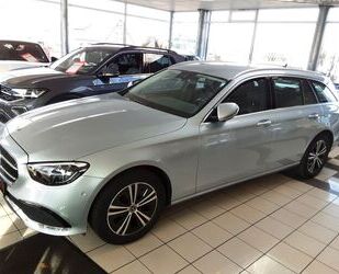 Mercedes-Benz E 220 Gebrauchtwagen