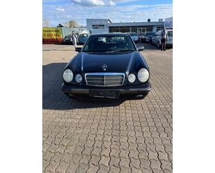 Mercedes-Benz E 200 Gebrauchtwagen