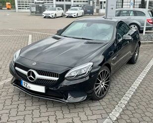 Mercedes-Benz SLC 180 Gebrauchtwagen