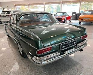 Mercedes-Benz 300 Gebrauchtwagen