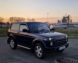 Lada Urban Gebrauchtwagen