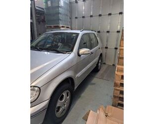 Mercedes-Benz ML 270 Gebrauchtwagen