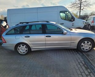Mercedes-Benz 220 Gebrauchtwagen