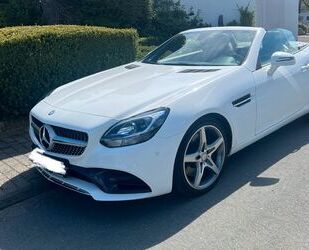 Mercedes-Benz SLC 180 Gebrauchtwagen