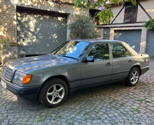 Mercedes-Benz 200 Gebrauchtwagen