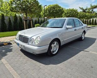 Mercedes-Benz E 200 Gebrauchtwagen
