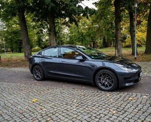 Tesla Model 3 Gebrauchtwagen