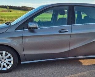 Mercedes-Benz B 180 Gebrauchtwagen