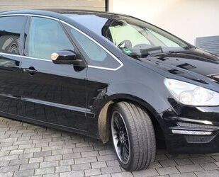 Ford S-Max Gebrauchtwagen