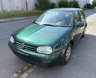 VW Golf 