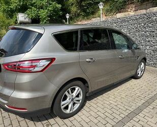 Ford S-Max Gebrauchtwagen