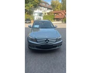 Mercedes-Benz 220 Gebrauchtwagen