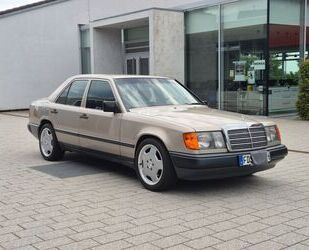Mercedes-Benz E 260 Gebrauchtwagen