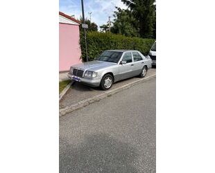 Mercedes-Benz 220 Gebrauchtwagen