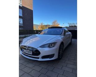 Tesla Model S Gebrauchtwagen