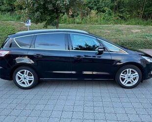Ford S-Max Gebrauchtwagen