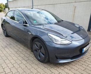 Tesla Model 3 Gebrauchtwagen