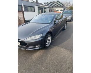 Tesla Model S Gebrauchtwagen