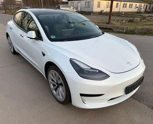 Tesla Model 3 Gebrauchtwagen