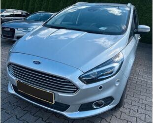 Ford S-Max Gebrauchtwagen