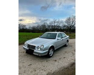 Mercedes-Benz E 200 Gebrauchtwagen