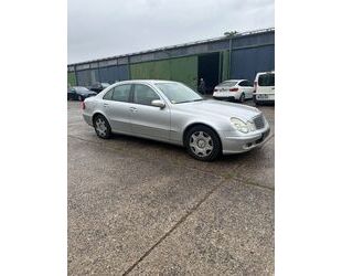 Mercedes-Benz E 220 Gebrauchtwagen