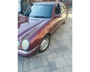 Mercedes-Benz E 200 Gebrauchtwagen