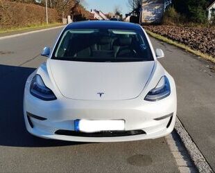 Tesla Model 3 Gebrauchtwagen