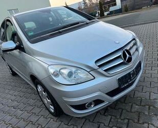 Mercedes-Benz B 180 Gebrauchtwagen