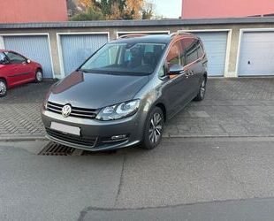 VW Sharan 