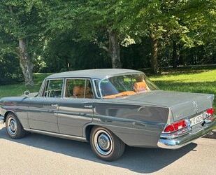 Mercedes-Benz 220 Gebrauchtwagen