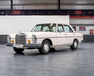 Mercedes-Benz 280 Gebrauchtwagen